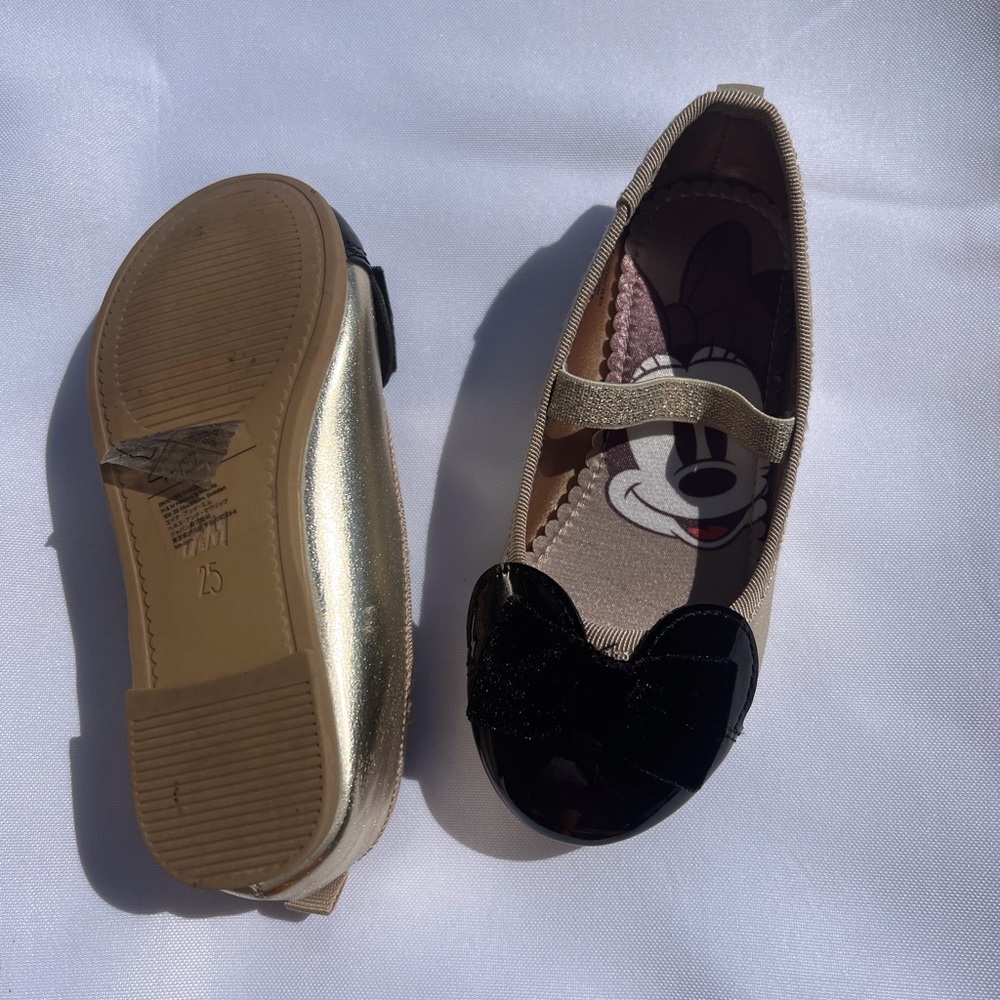 Girl’s toddler Ballet shoes.